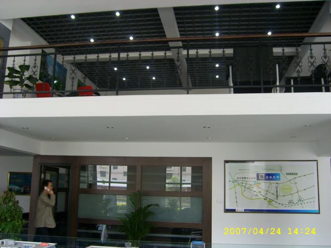 手持?jǐn)?shù)字示波器在汽車(chē)發(fā)動(dòng)機(jī)診斷中的應(yīng)用技巧