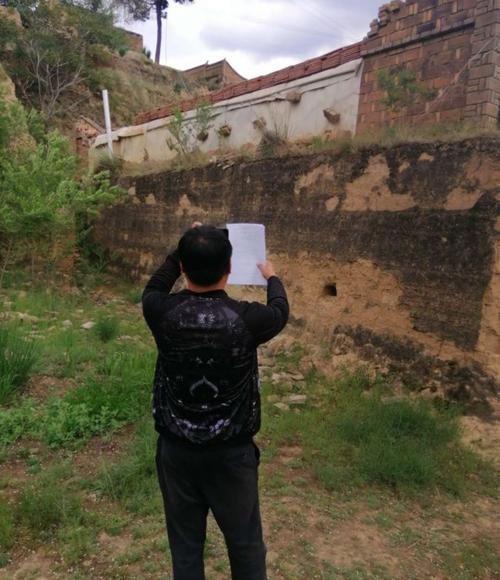 如何通過手持數字示波器分析電路中的信號波形