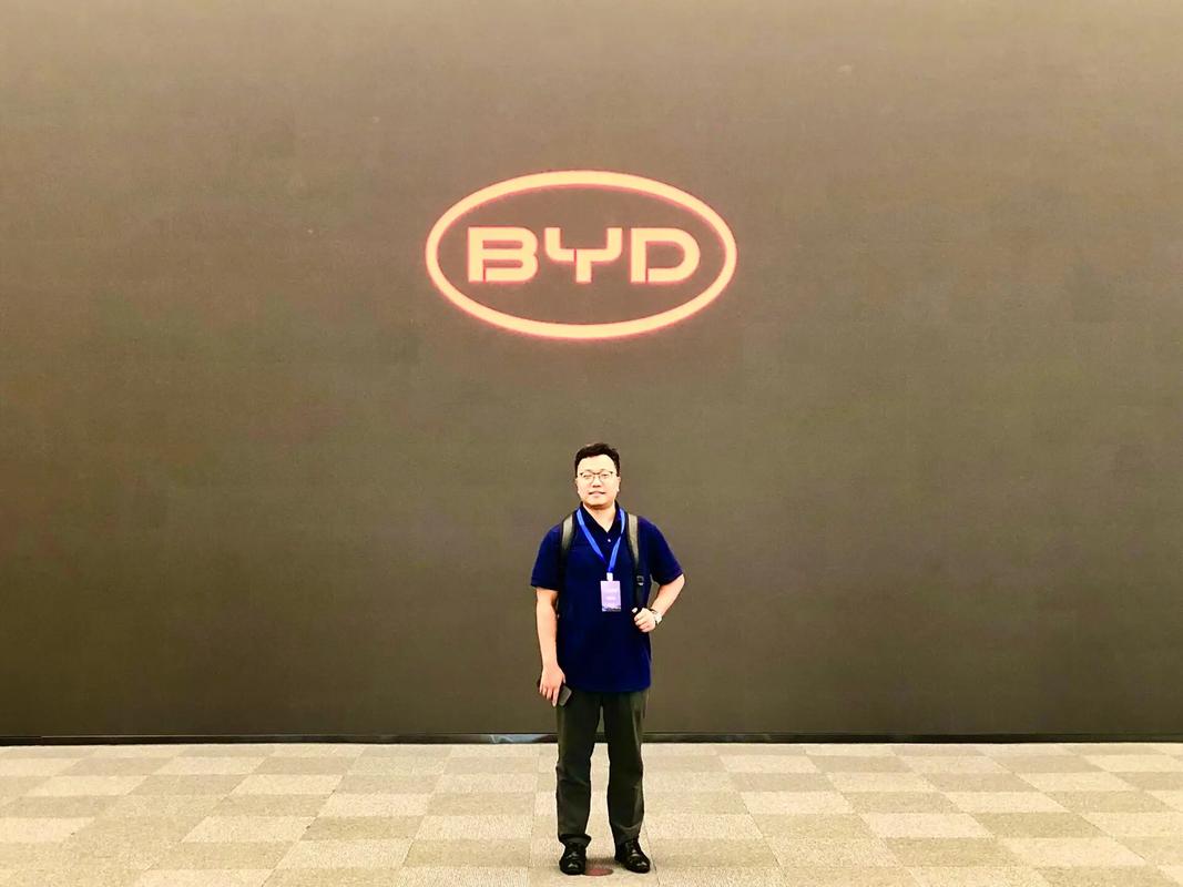 如何減少手持數(shù)字示波器的測量誤差