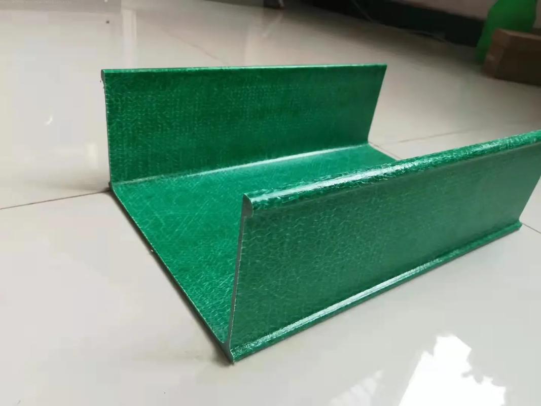 數(shù)字萬用表電壓測(cè)量的常見誤區(qū)與解決辦法