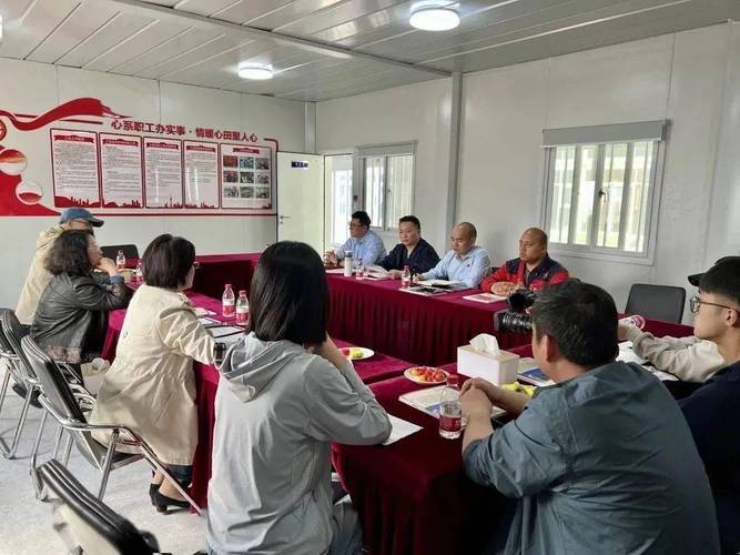 手持?jǐn)?shù)字示波器波形分析功能如何幫助故障診斷